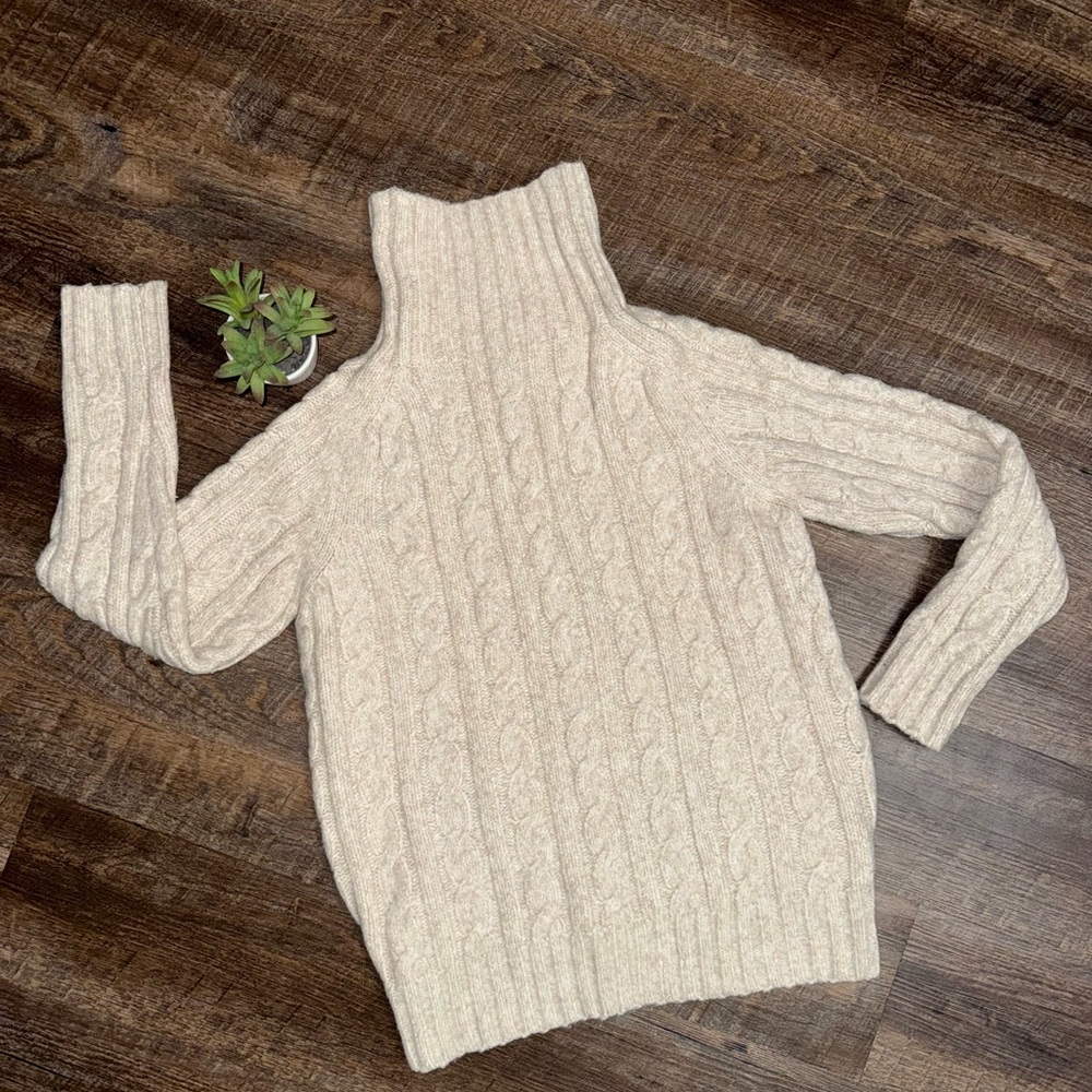 Source Unknown Cream Cable Knit Turtleneck Sweater